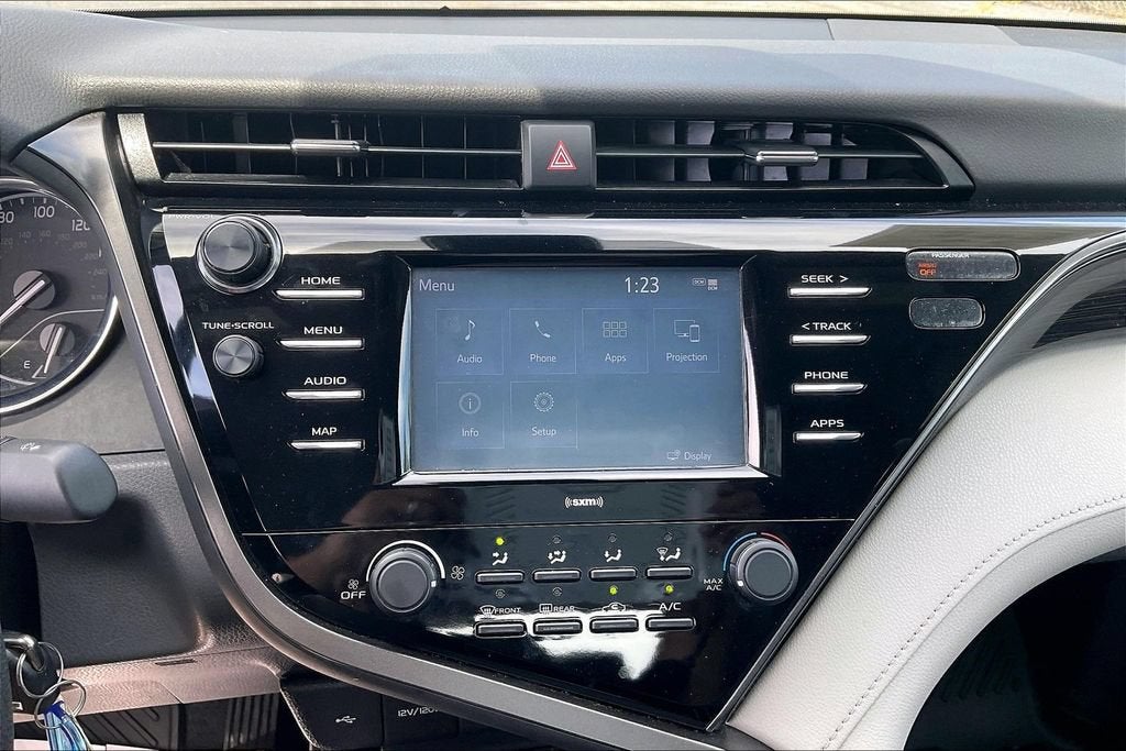 2020 Toyota Camry LE