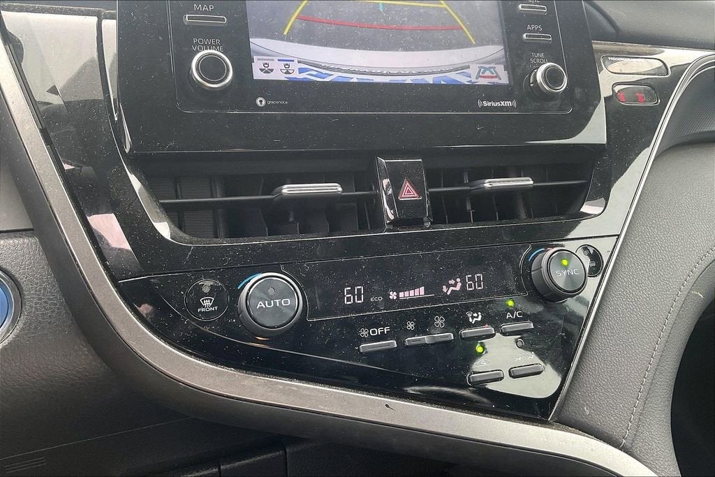 2021 Toyota Camry Hybrid LE