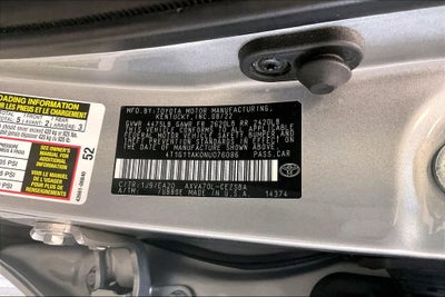 2022 Toyota Camry SE