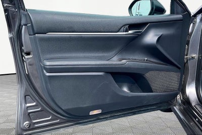 2021 Toyota Camry Hybrid XSE