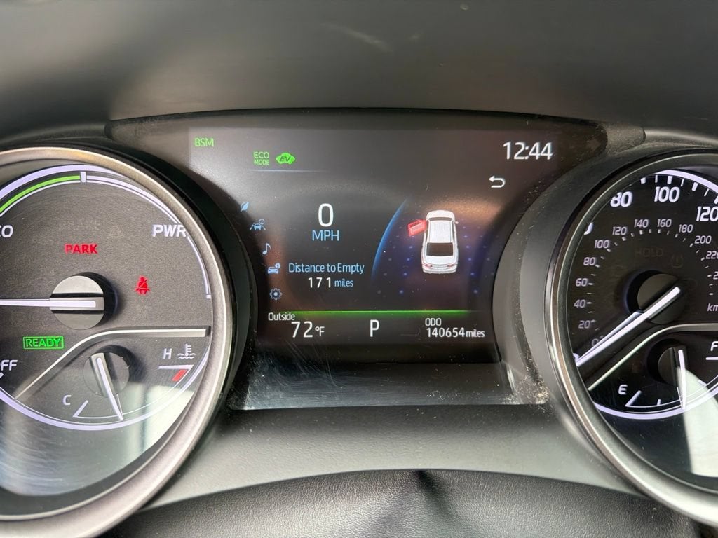2021 Toyota Camry Hybrid XSE