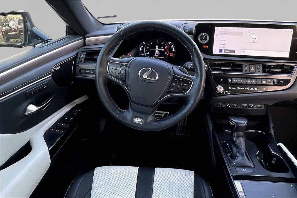 2024 Lexus ES ES 350 F SPORT Handling