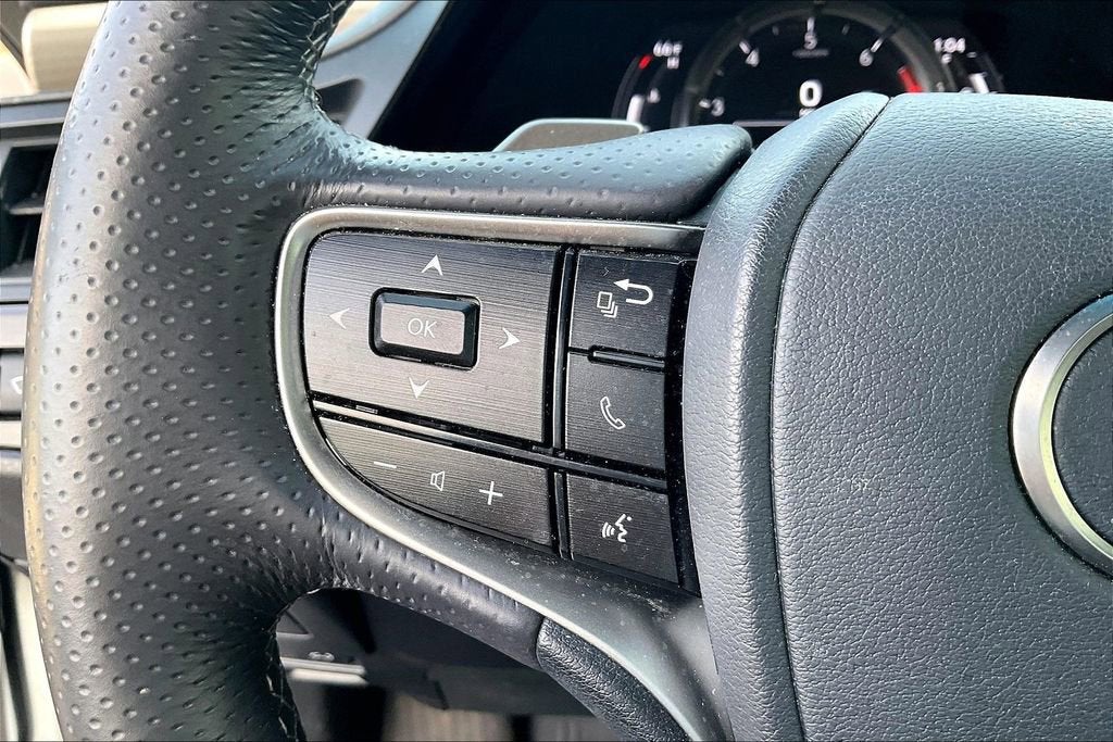 2024 Lexus ES ES 350 F SPORT Handling