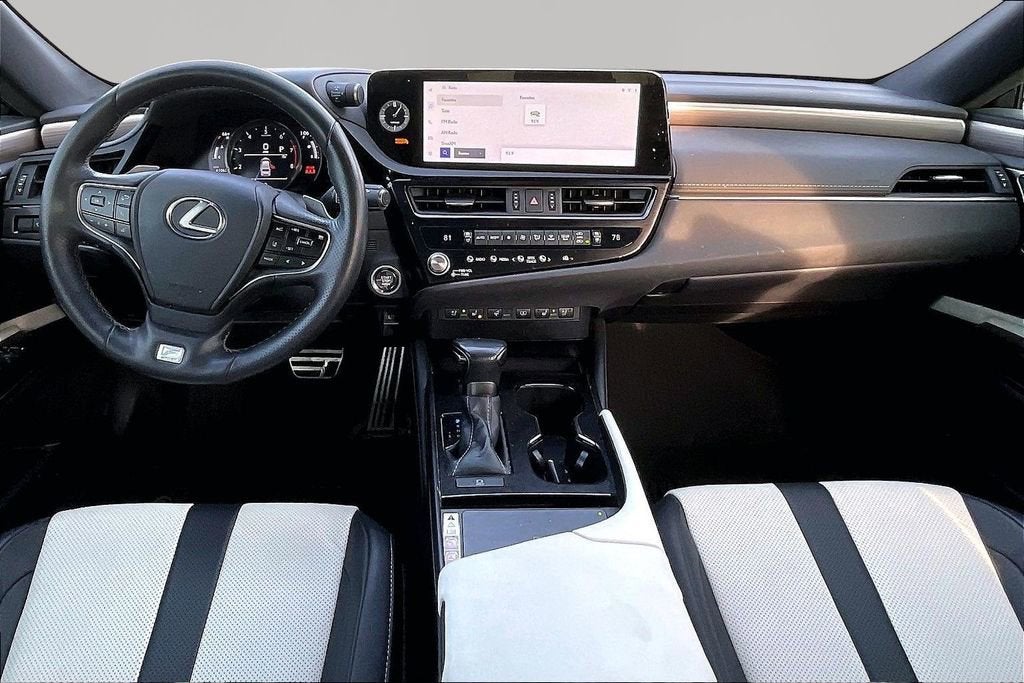 2024 Lexus ES ES 350 F SPORT Handling