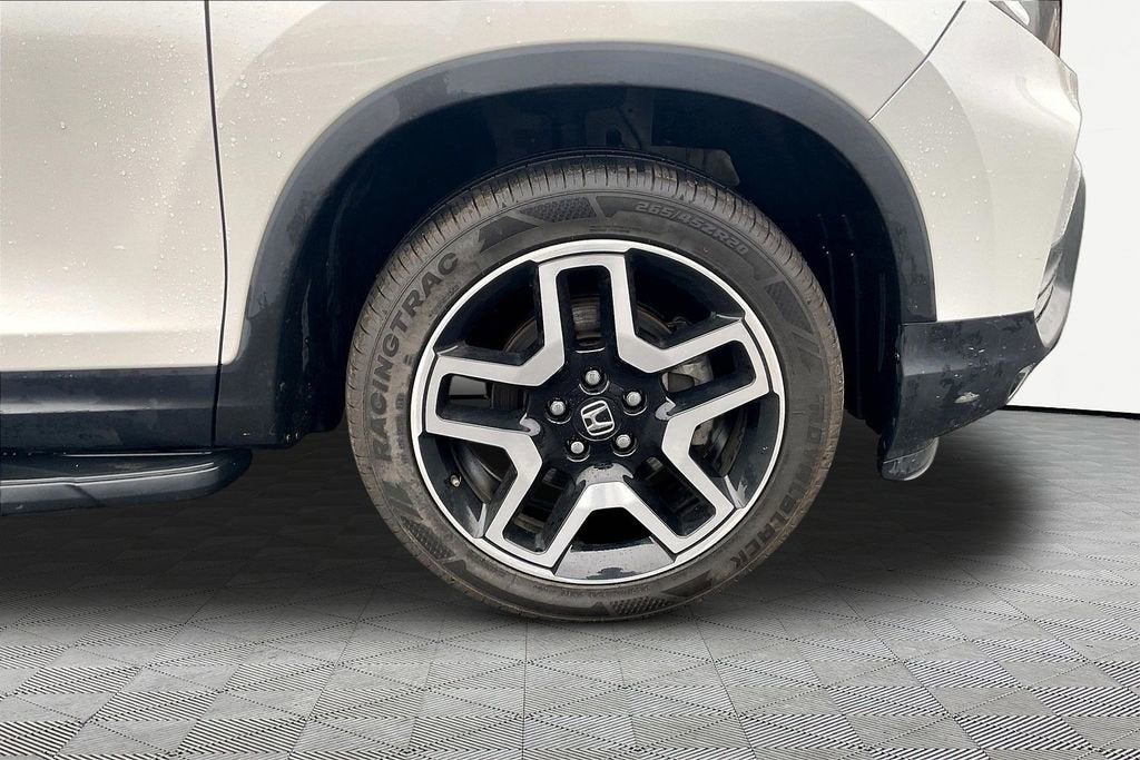 2023 Honda Passport Elite