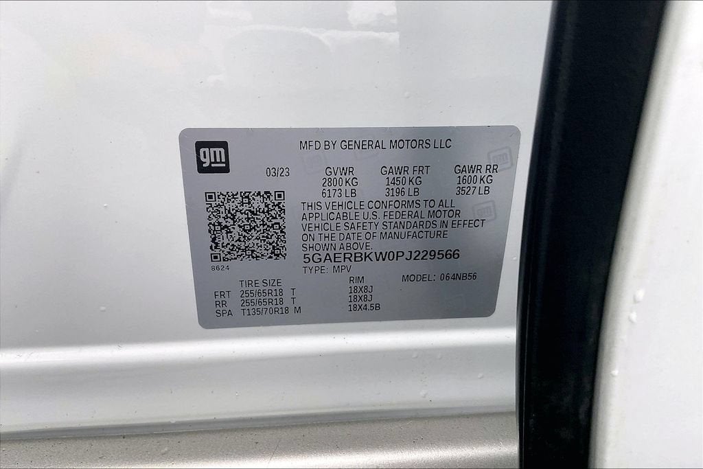 2023 Buick Enclave Essence