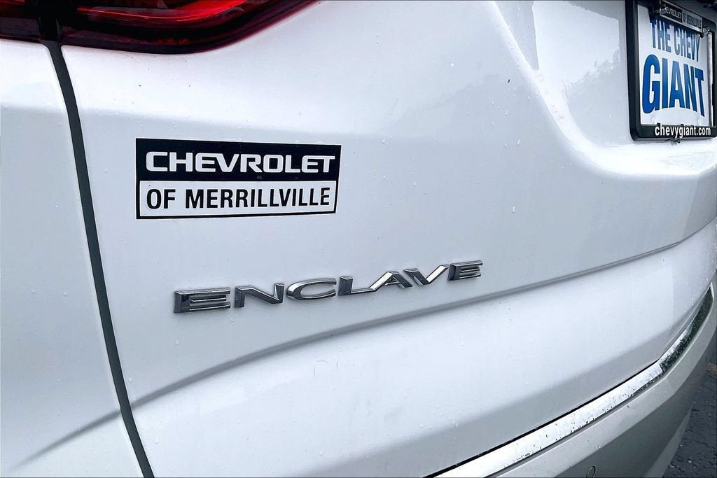 2023 Buick Enclave Essence