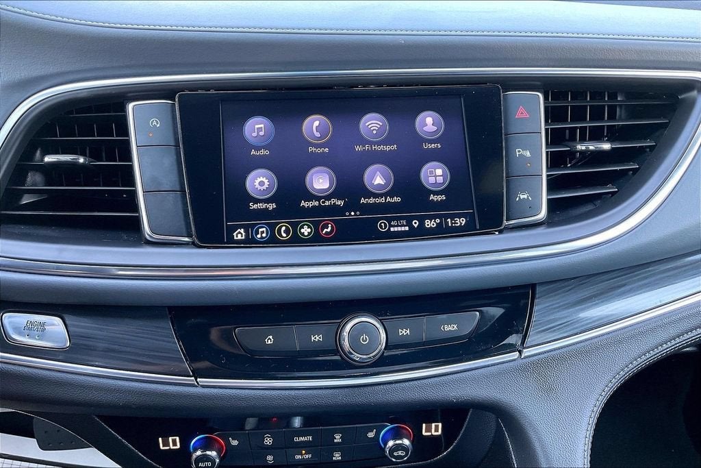 2023 Buick Enclave Essence