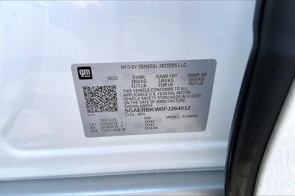 2023 Buick Enclave Essence
