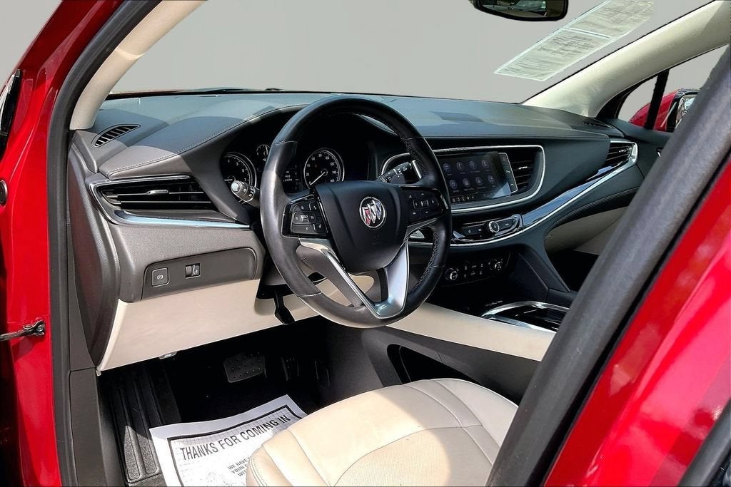 2023 Buick Enclave Essence
