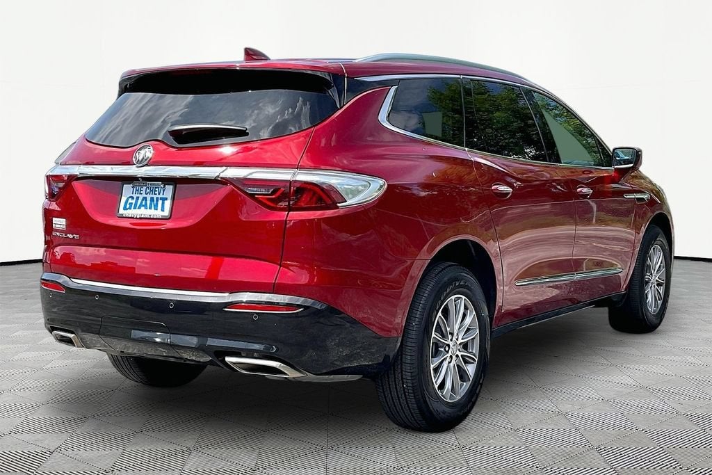 2023 Buick Enclave Essence