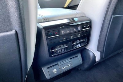 2024 Acura MDX w/Technology Package