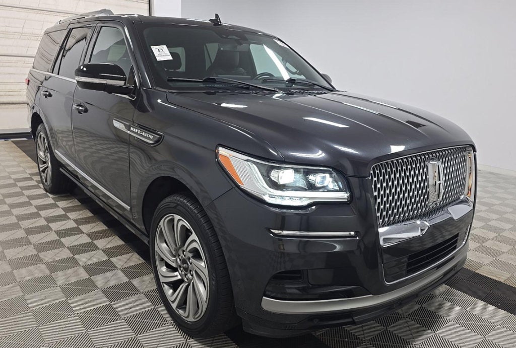 2023 Lincoln Navigator Reserve