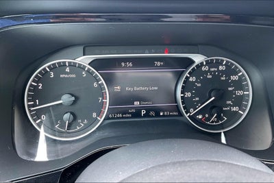 2023 Nissan Pathfinder SL