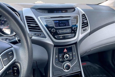 2016 Hyundai Elantra SE