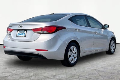2016 Hyundai Elantra SE