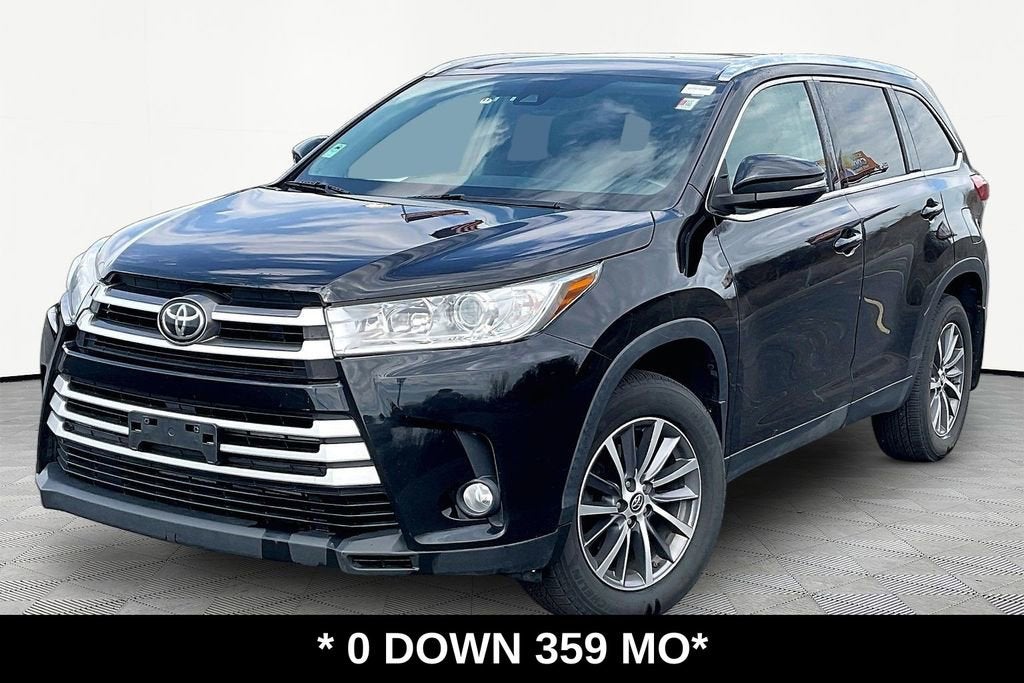 2019 Toyota Highlander SE