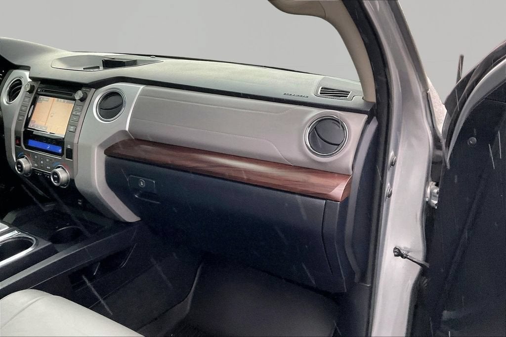 2018 Toyota Tundra 2WD SR5