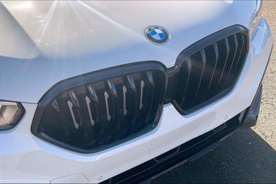 2023 BMW X6 xDrive40i