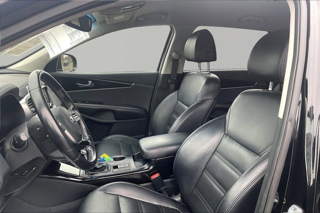 2019 Kia Sorento EX V6