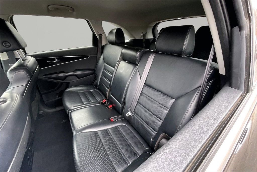 2019 Kia Sorento EX V6