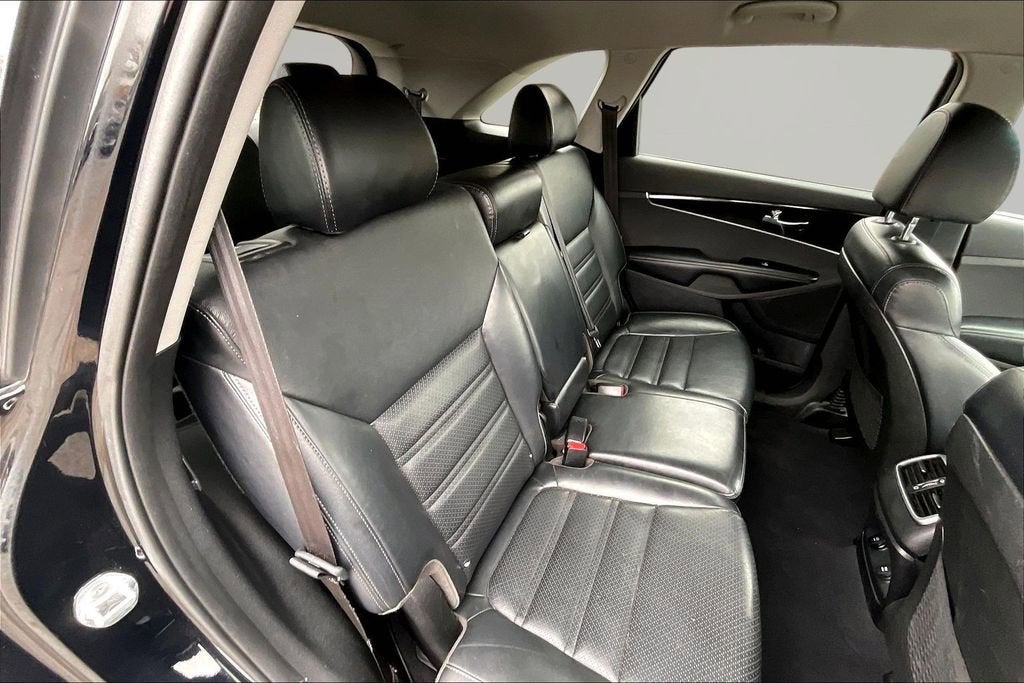 2019 Kia Sorento EX V6