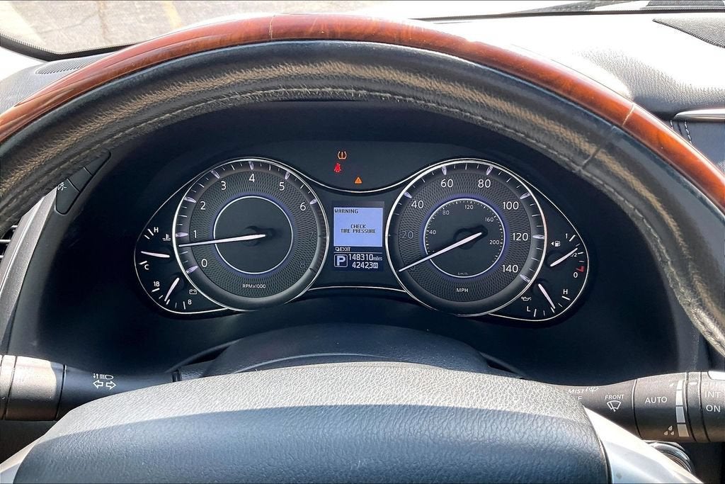 2017 INFINITI QX80 Base