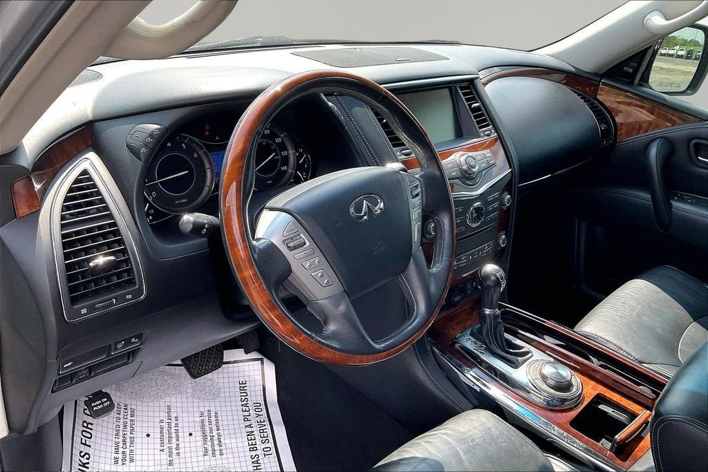 2017 INFINITI QX80 Base