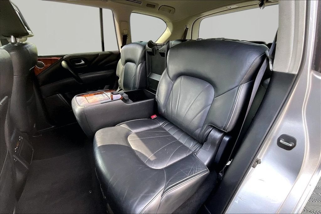 2017 INFINITI QX80 Base