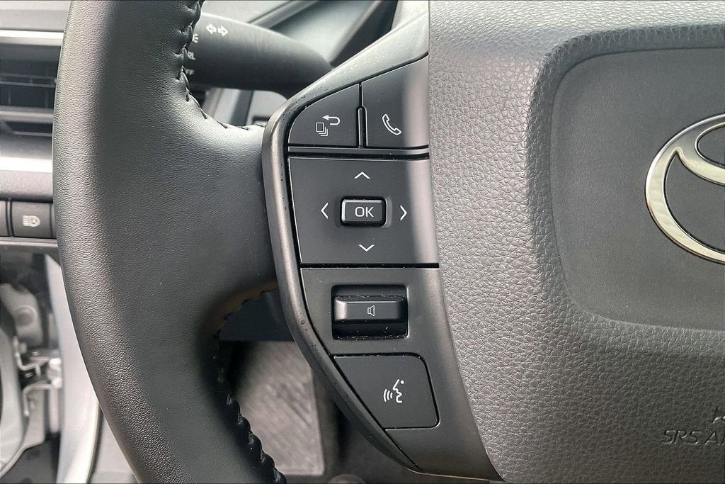 2023 Toyota Prius LE