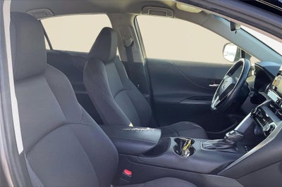 2022 Toyota Venza LE