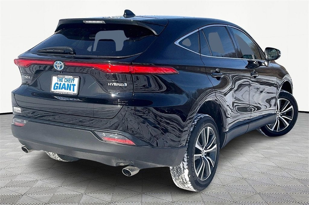 2022 Toyota Venza LE