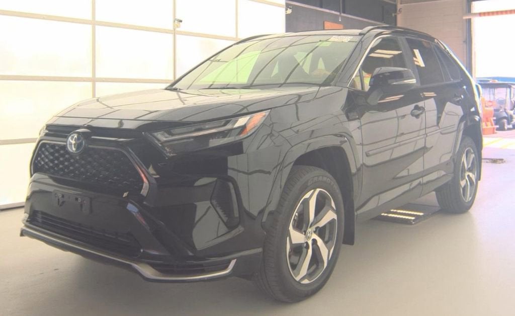 2024 Toyota RAV4 Prime SE