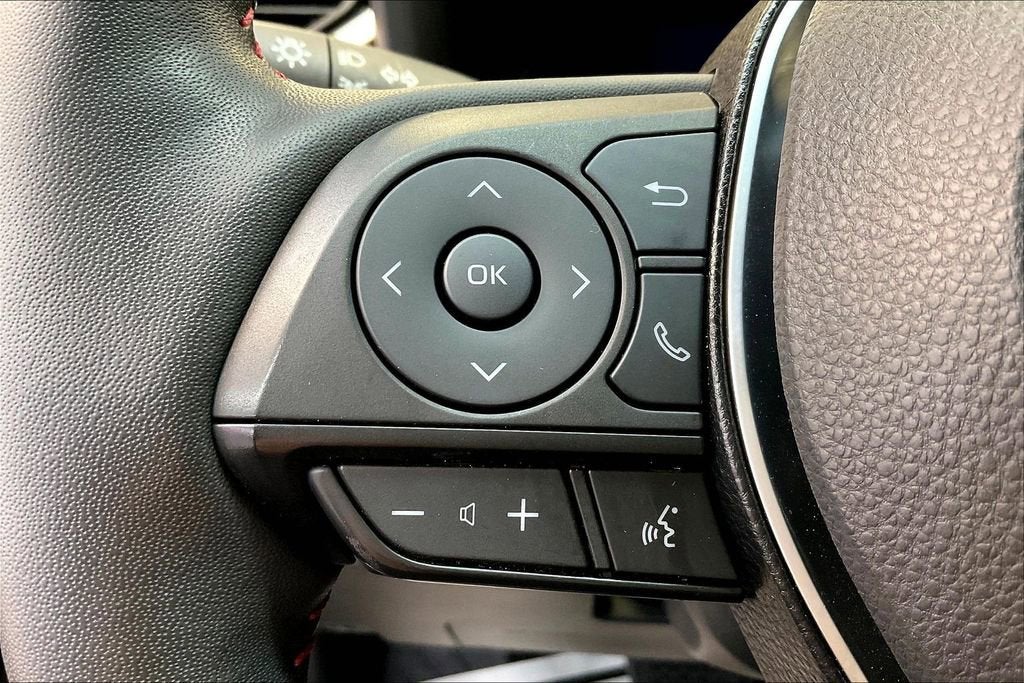 2024 Toyota RAV4 Prime SE