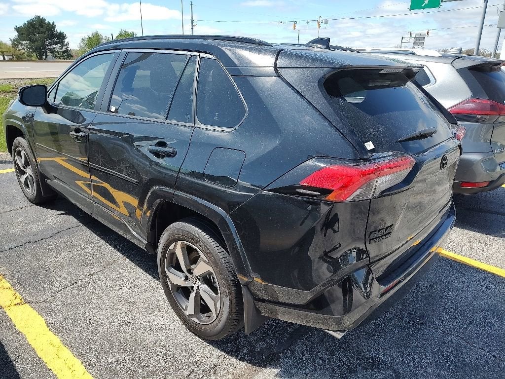 2024 Toyota RAV4 Prime SE