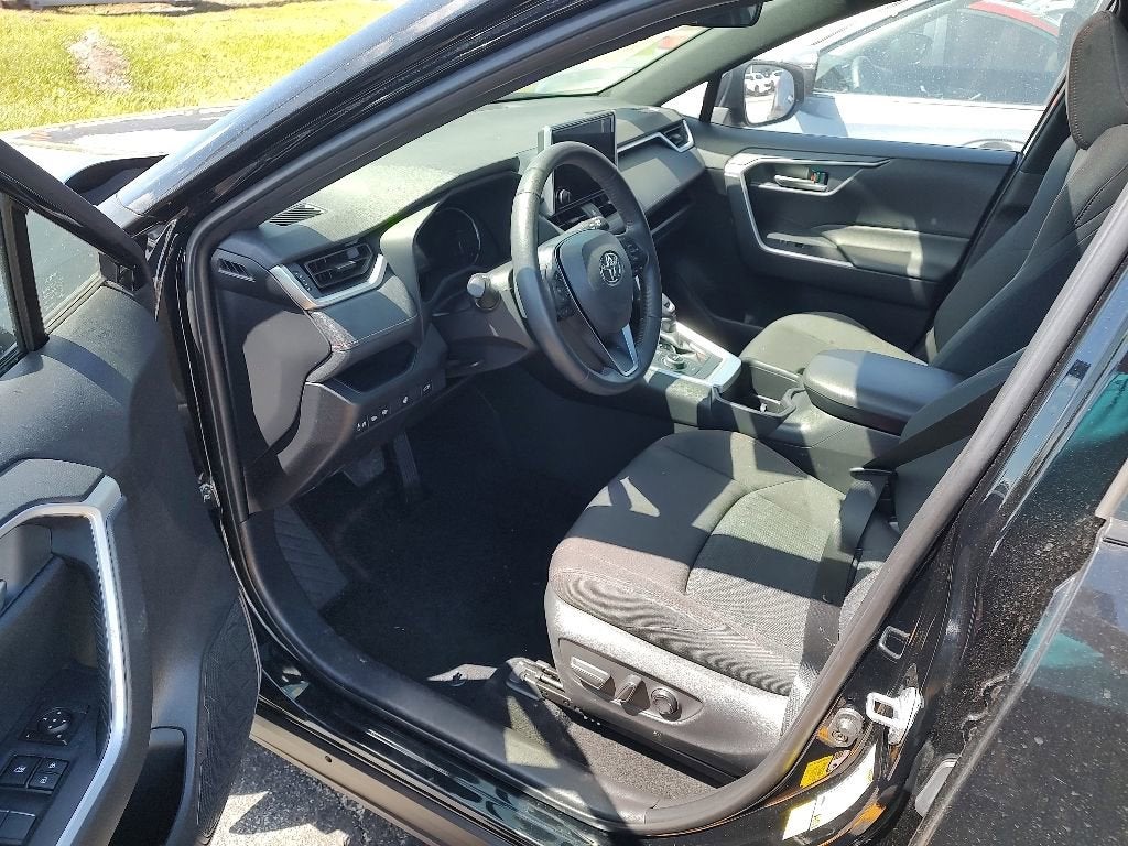 2024 Toyota RAV4 Prime SE