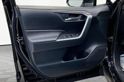 2024 Toyota RAV4 Prime SE