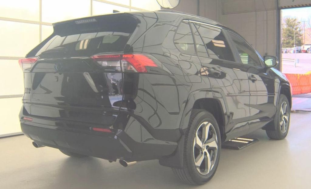 2024 Toyota RAV4 Prime SE