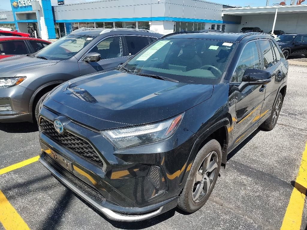 2024 Toyota RAV4 Prime SE