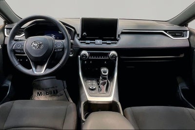 2024 Toyota RAV4 Prime SE