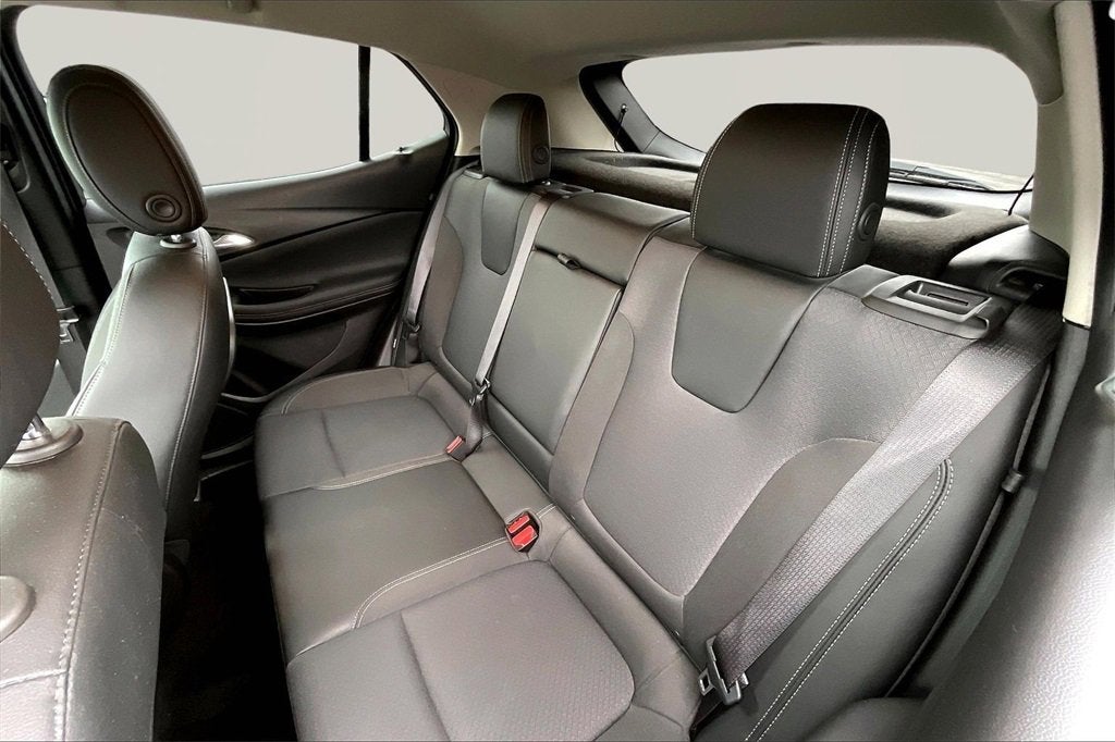 2022 Buick Encore GX Select