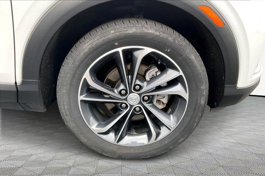 2022 Buick Encore GX Select