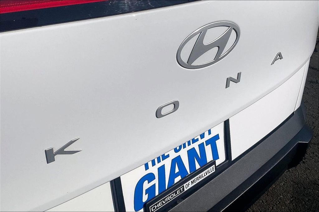 2024 Hyundai Kona SE