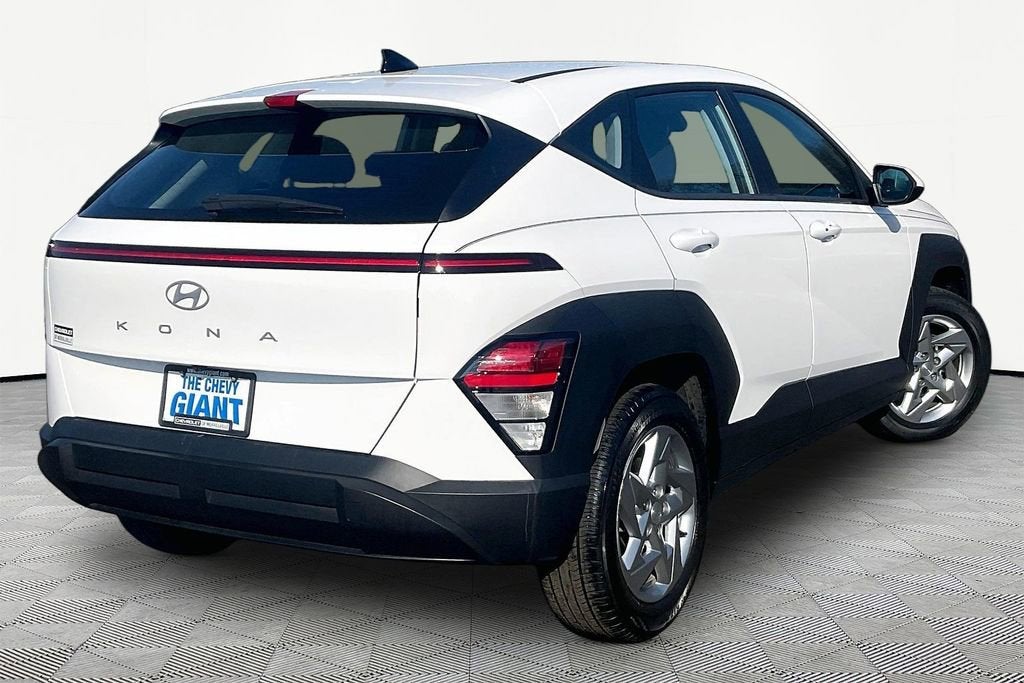 2024 Hyundai Kona SE