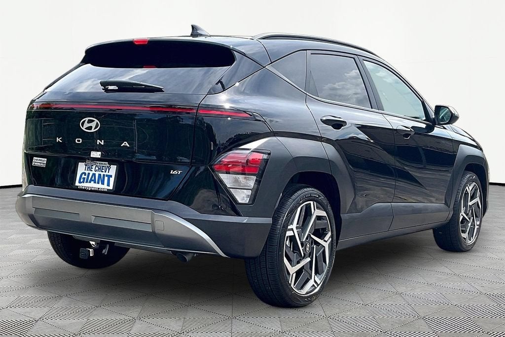 2026 Hyundai Kona SEL Premium