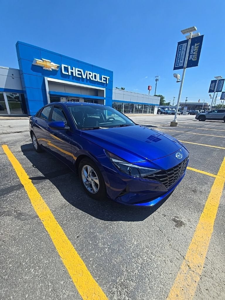 2021 Hyundai Elantra SE