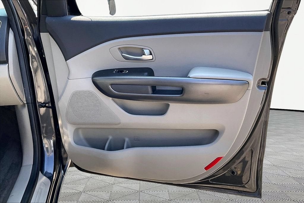 2015 Kia Sedona LX