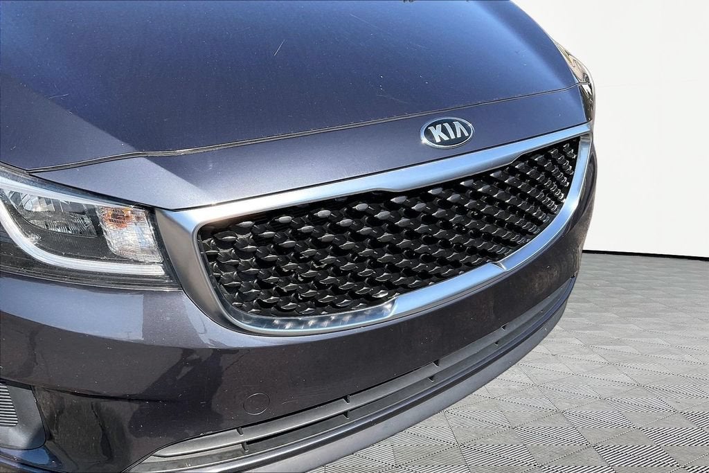 2015 Kia Sedona LX