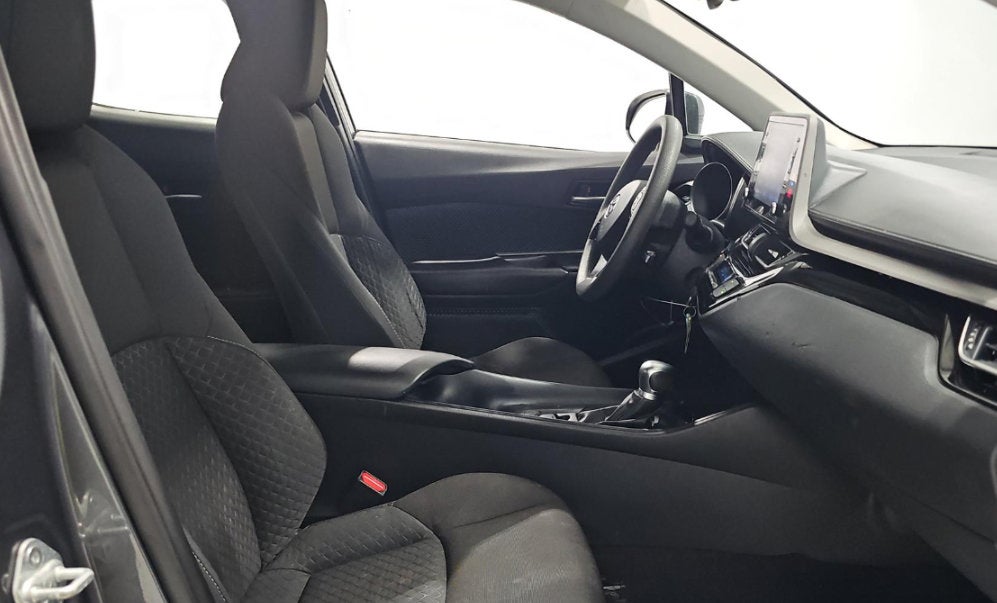 2020 Toyota C-HR LE