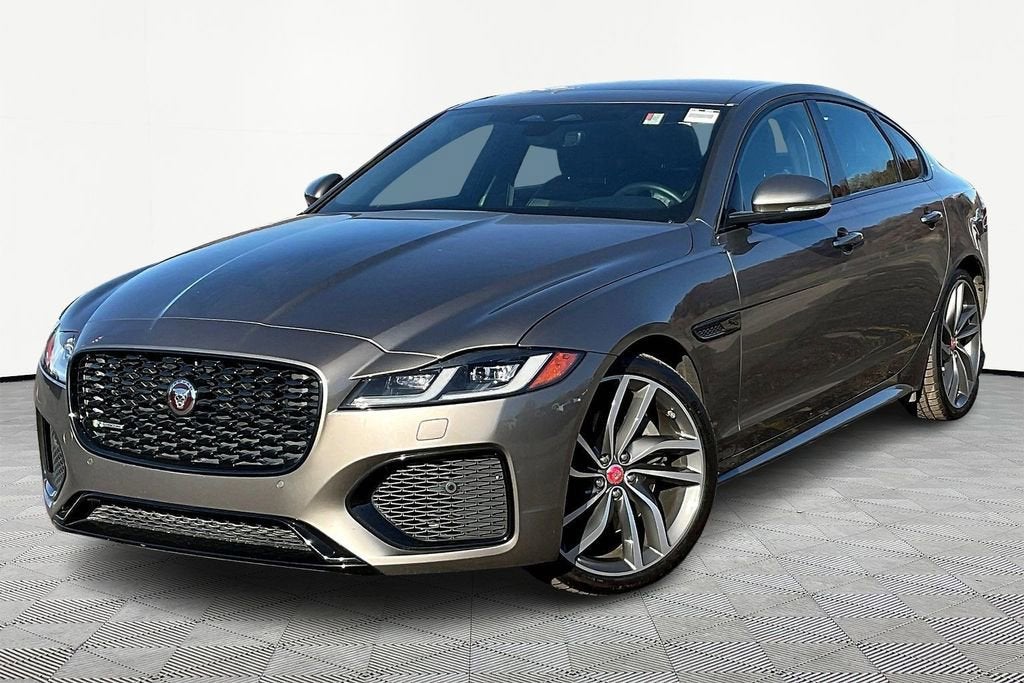 2022 Jaguar XF R-Dynamic SE